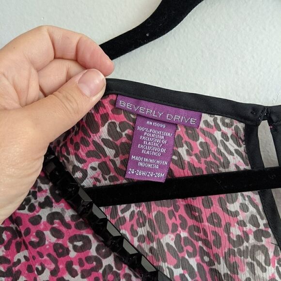 (Beverly Drive) Pink Black Leopard Blouse 24w - Picture 8 of 8